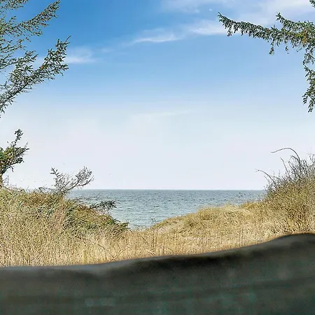 Beautiful In With House Sea View