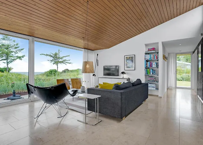 Four-bedroom In Lundby Stationsby